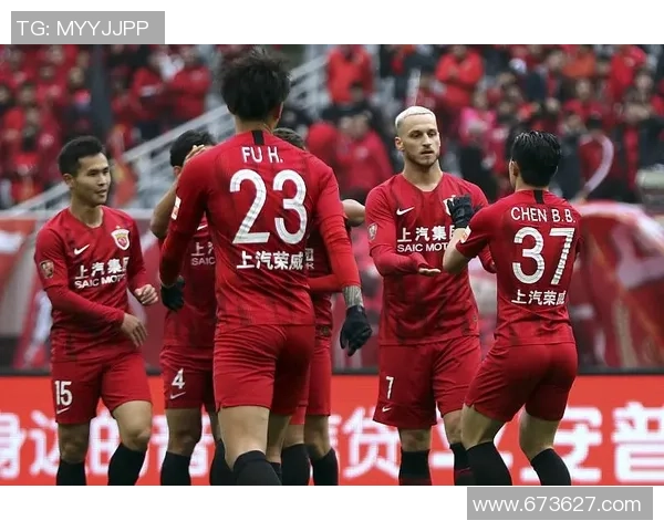 中超俱乐部引援战略解析:背后的资金运作与转会市场博弈 中超俱乐部引援战略解析:背后的资金运作与转会市场博弈